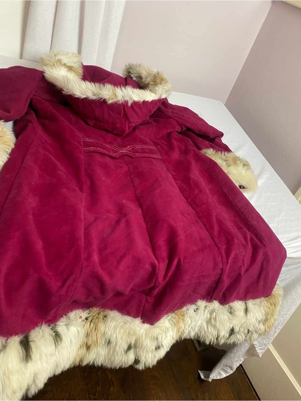 Vintage-1960 Women's Faux Fur Trim Coat - Berry - Picture 5 of 5